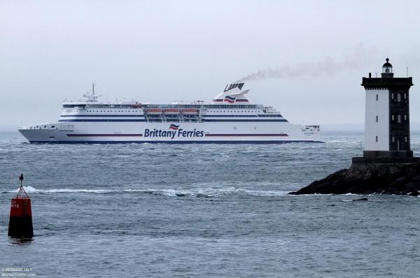 M/V Cap Finistère