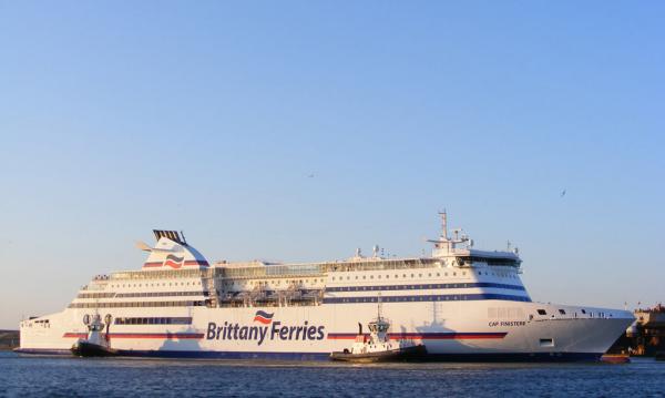 M/V Cap Finistère